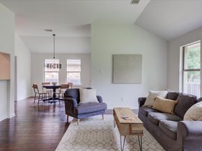 11125 Cap Stone DR, Austin TX 78739