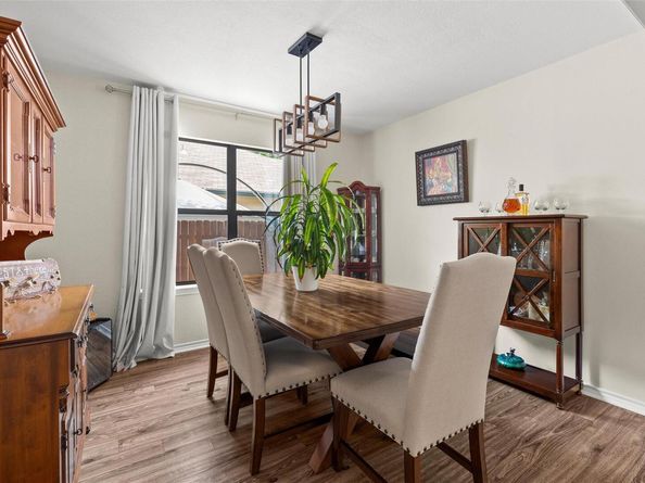 3912 Capistrano TRL, Austin TX 78739