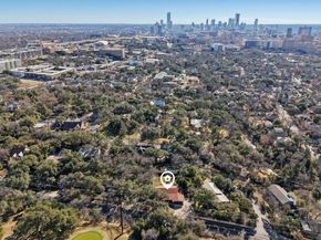 809 E 38th ST, Austin TX 78705