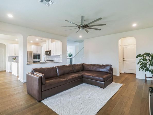 1020 Osprey DR, Leander TX 78641