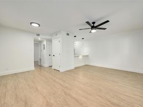 202 E 45th ST 103, Austin TX 78751