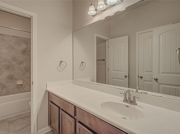19008 Marble Glen LN, Pflugerville TX 78660
