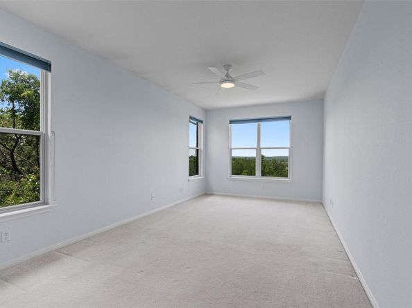 8204 Texas Plume RD, Austin TX 78759