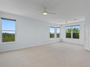 8204 Texas Plume RD, Austin TX 78759
