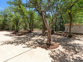 8204 Texas Plume RD, Austin TX 78759
