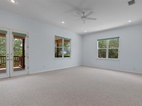 8204 Texas Plume RD, Austin TX 78759