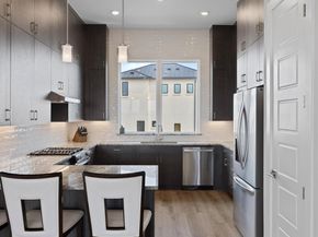 8 Doverland DR, Austin TX 78738