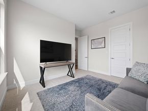 8 Doverland DR, Austin TX 78738