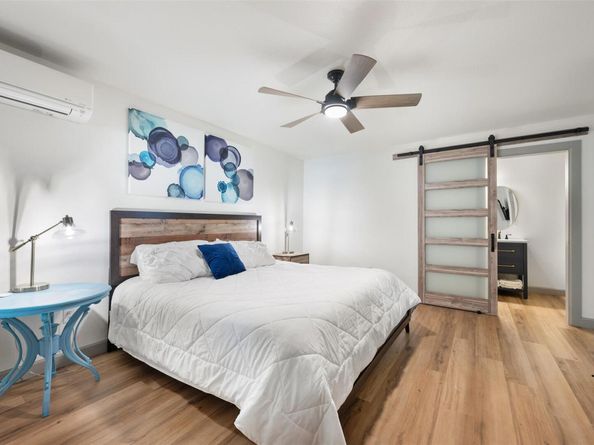 1211 S Church ST, Georgetown TX 78626