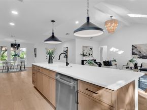 3902 Burr Oak LN, Austin TX 78727