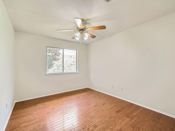 1506 Willow Bluff DR, Pflugerville TX 78660