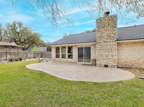 504 Ridgecrest RD, Georgetown TX 78628
