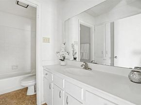 504 Ridgecrest RD, Georgetown TX 78628