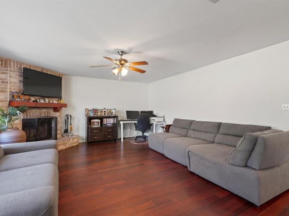 6005 La Mesa ST, Leander TX 78645