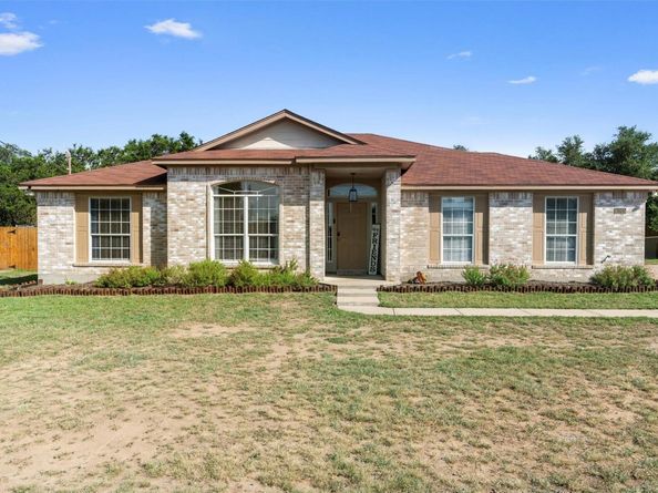 6005 La Mesa ST, Leander TX 78645