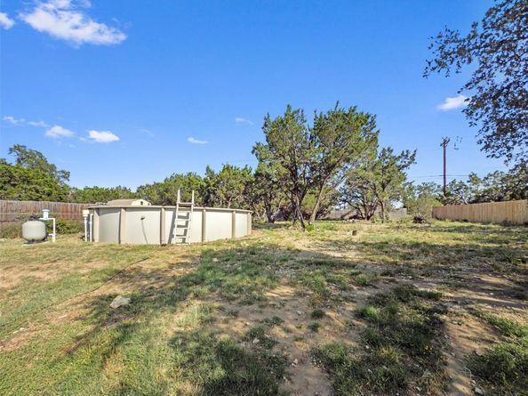 6005 La Mesa ST, Leander TX 78645
