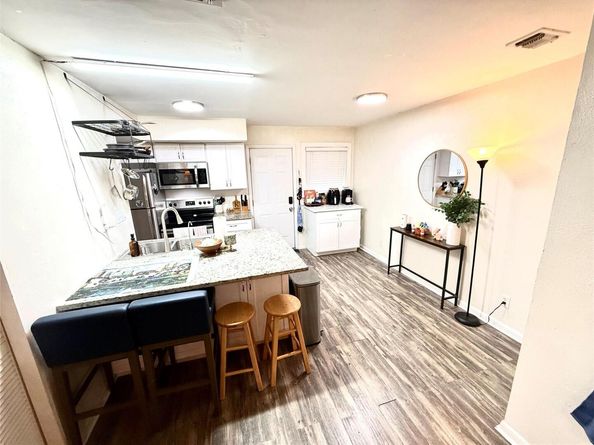 2413 Leon Street 108, Austin TX 78705