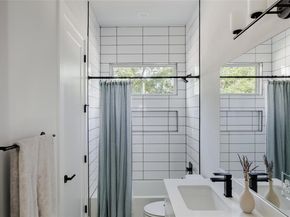 1401 Holly ST A, Austin TX 78702