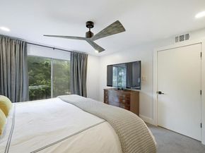 702 Castle Ridge RD B, Austin TX 78746