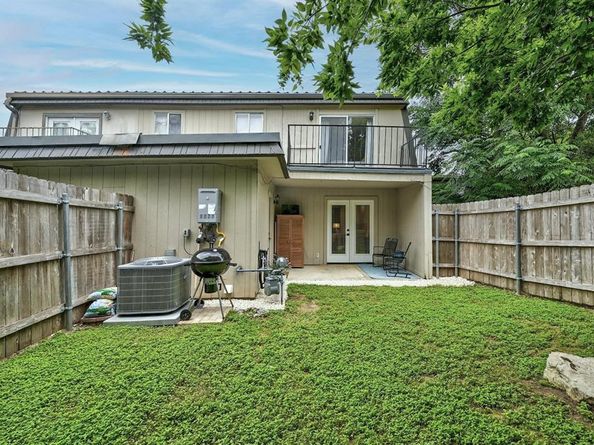 702 Castle Ridge RD B, Austin TX 78746