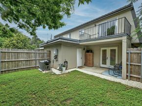 702 Castle Ridge RD B, Austin TX 78746