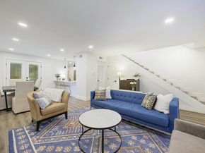 702 Castle Ridge RD B, Austin TX 78746