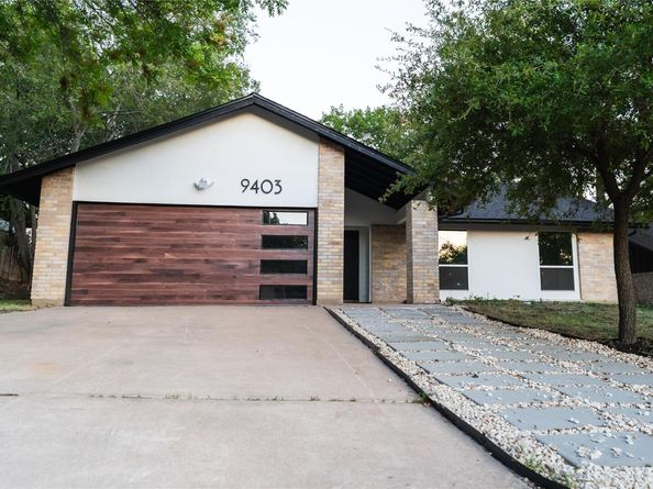 9403 Hunters TRCE E, Austin TX 78758