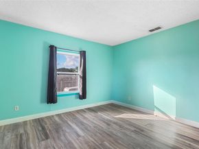 600 W Applegate DR, Austin TX 78753