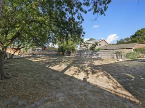 600 W Applegate DR, Austin TX 78753