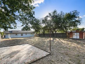 600 W Applegate DR, Austin TX 78753