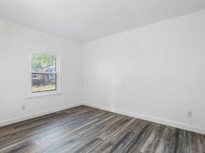 600 W Applegate DR, Austin TX 78753