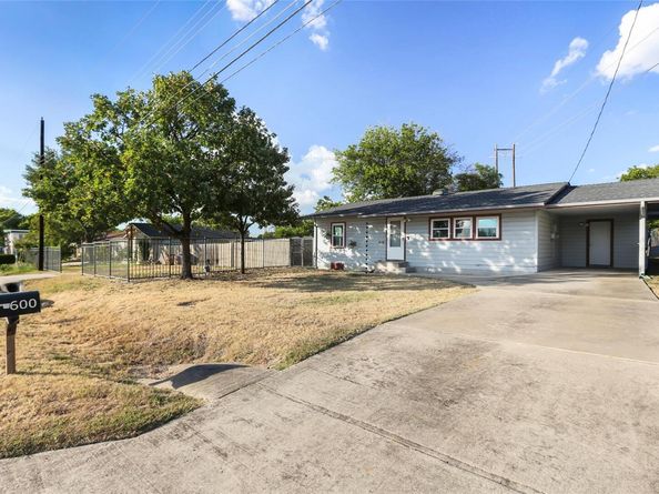 600 W Applegate DR, Austin TX 78753