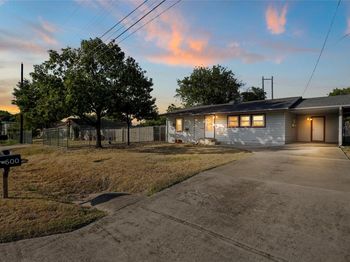 600 W Applegate DR