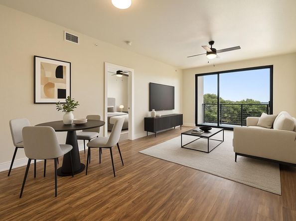 3016 Guadalupe ST 303, Austin TX 78705