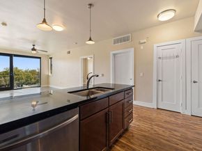 3016 Guadalupe ST 303, Austin TX 78705