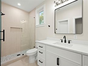 901 Redd ST 2, Austin TX 78745