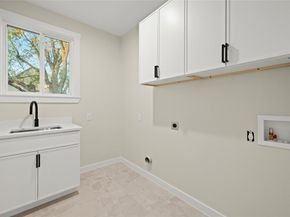 901 Redd ST 2, Austin TX 78745