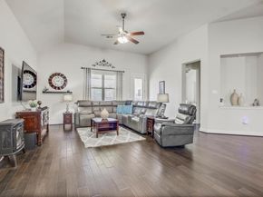 20312 Martin LN, Pflugerville TX 78660
