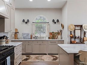 6203 Ledge Mountain DR, Austin TX 78731