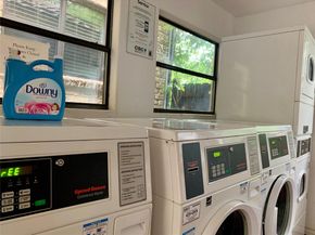 407 E 45th ST 116, Austin TX 78751