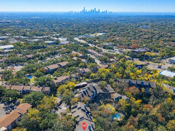 8200 Neely DR 219, Austin TX 78759