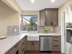 8200 Neely DR 219, Austin TX 78759