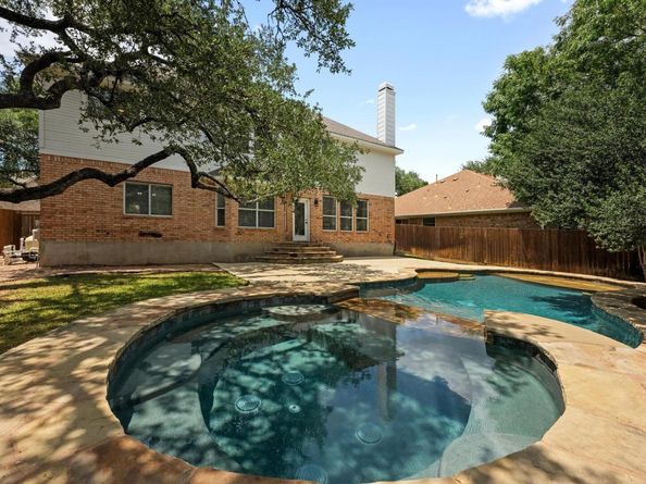 7517 Robert Kleburg LN, Austin TX 78749
