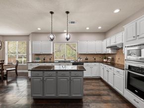 7517 Robert Kleburg LN, Austin TX 78749
