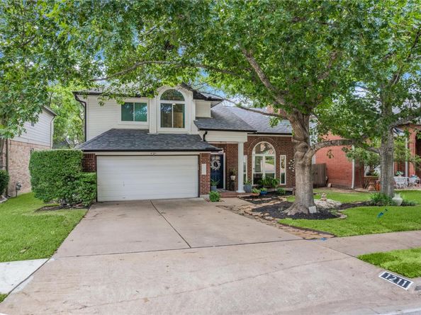 1211 Cardinal LN, Round Rock TX 78681