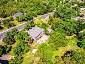 8210 Landsman Dr, Austin TX 78736