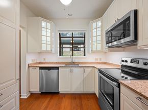 1741 Spyglass DR 1127, Austin TX 78746