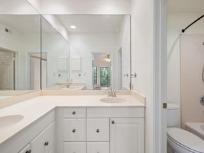 1741 Spyglass DR 1127, Austin TX 78746