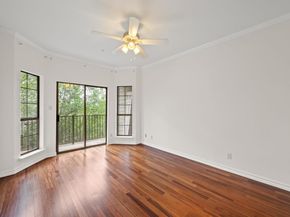 1741 Spyglass DR 1127, Austin TX 78746