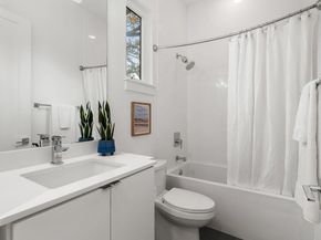 3812 Wadford ST A, Austin TX 78704